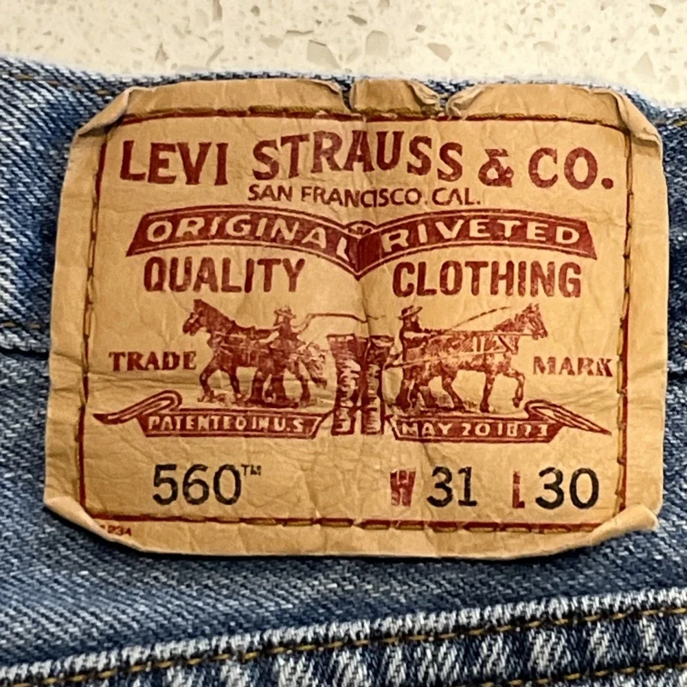 Y2K Levis‎ 560 Jeans Mens Fit 31x30 Blue Light Wash Relaxed 08-2009